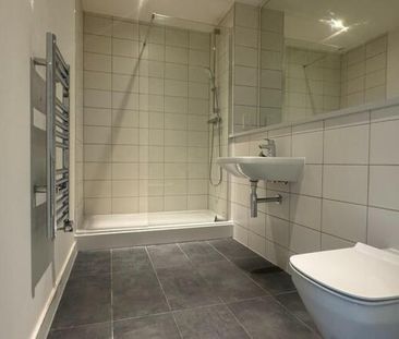 Boundary Lane, Manchester - Photo 6