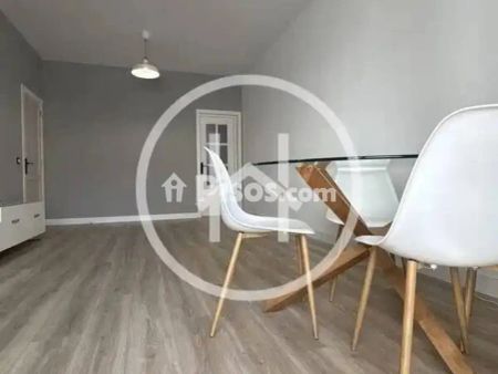 Chalet en alquiler en Calle Balboa - Photo 2