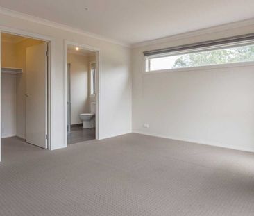 6 Eilish Court, Mount Helen - Photo 4