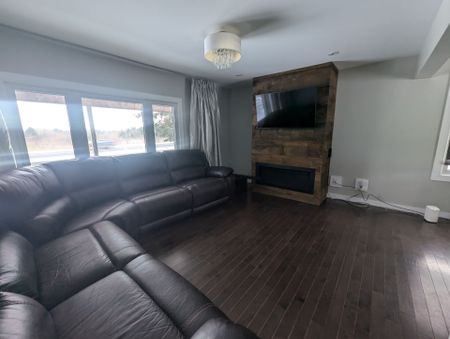 For Lease - 1175 March Road, Kanata, Ontario - Photo 3