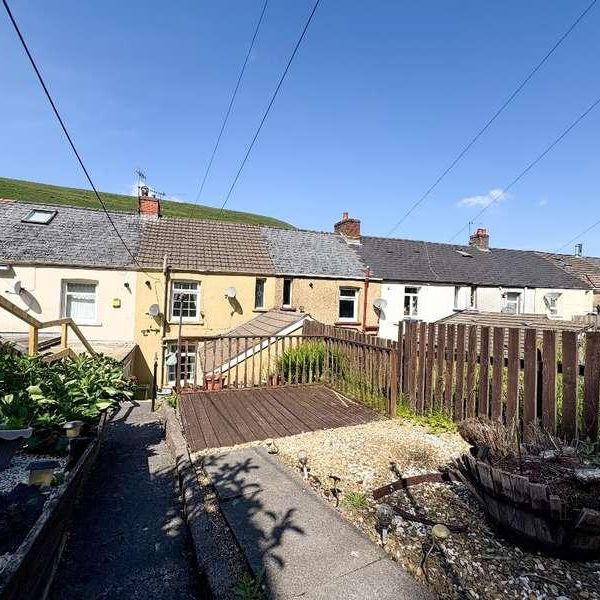 Brynhyfryd Terrace, Ebbw Vale, NP23 - Photo 1