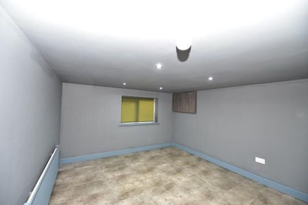 Hessle Terrace, Hyde Park - Photo 3