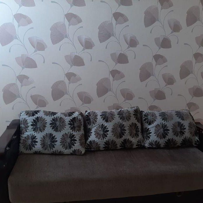 Închiriez apartament 2 camere mobilat și utilat complet - Photo 1