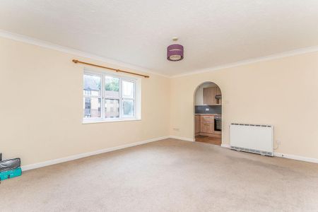 2 bedroom flat to rent - Photo 2