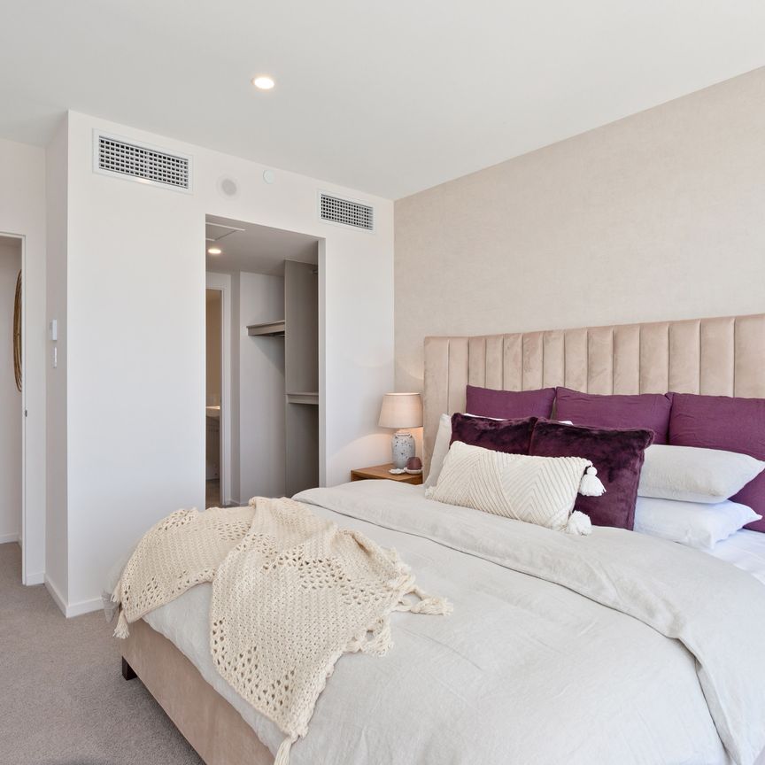 806/908 Canning Highway, Applecross WA 6153 - Photo 1