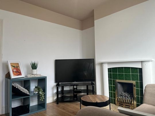 2 bedroom terraced house to rent - Photo 1