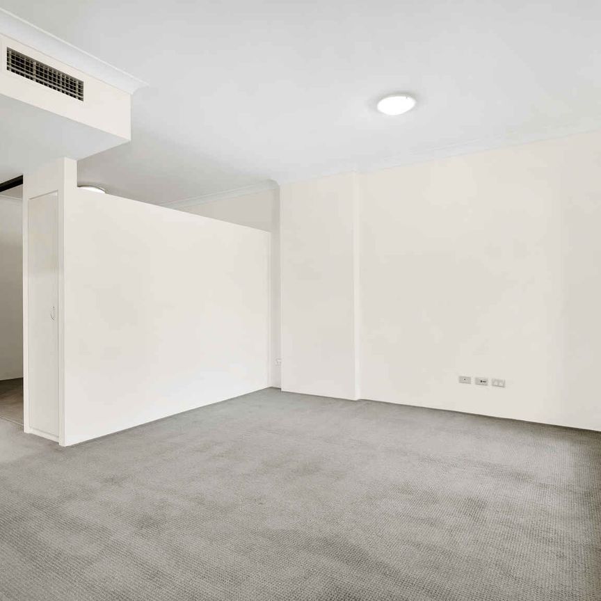 EXECUTIVE LIFESTYLE APARTMENT - Photo 1