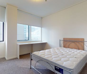 FURNISHED APARTMENT IN PRIME LOCATION! - Photo 6