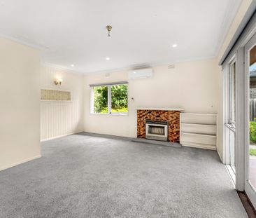 Your Tranquil Family Home that is Minutes Away from Everything! - Photo 2