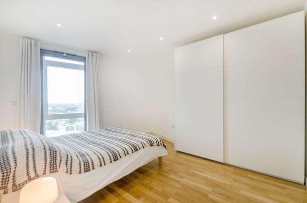 Ealing Road, Brentford, TW8 - Photo 1