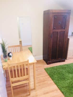 1 Bed Flat, Philip Lane, N15 - Photo 1