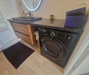 2 pièces - Meublé - 42,17 m² - 1er étage - Colocation non autorisée - Photo 4