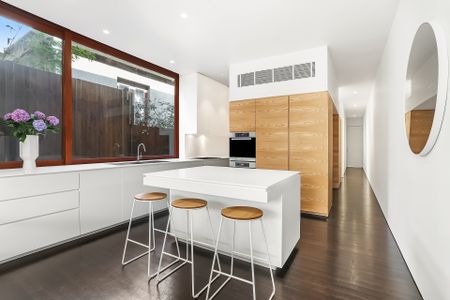 16 Cross Street, Bronte - Photo 2