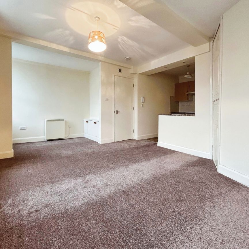 1 bedroom apartment to rent - Photo 1