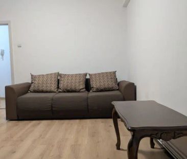 Apartament cu o camera de inchiriat pe Bvd 21 Decembrie - Photo 1