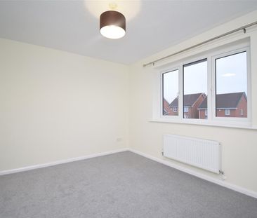 Holly Dene, Ossett - Photo 6