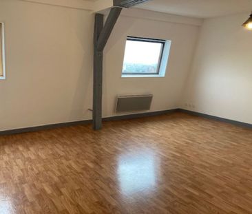 SPACIEUX TYPE 2 EN HYPER CENTRE VILLE PARKING FACILE - Photo 4