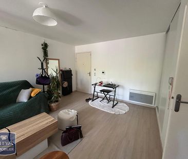 Location Appartement 2 pièces 46m² CAEN 14000 - Photo 2