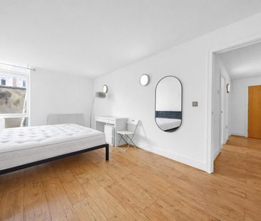 2 bedroom Flat To Let Total Size: 957 SQ FT - Photo 5