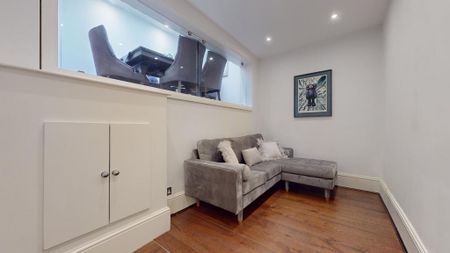 3 bedroom mews to rent - Photo 4