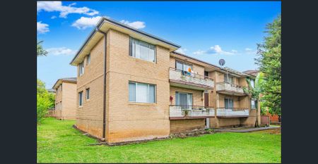 Walk to Auburn Station - Photo 2