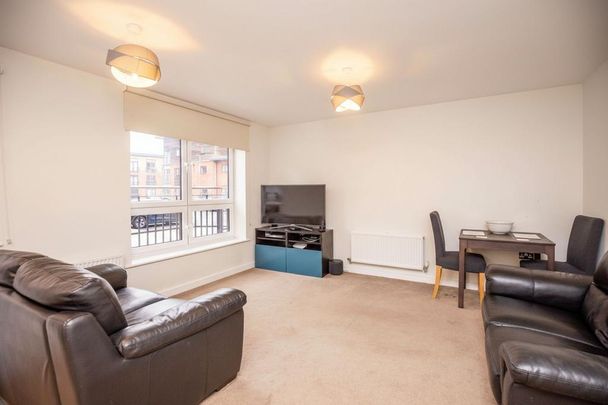 2 bedroom apartment to rent - Photo 1