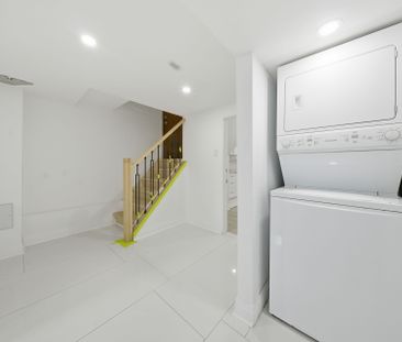 For Lease - 32 Forge Drive, Toronto, Ontario - Photo 3