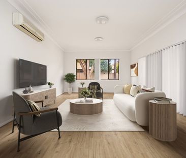 Spacious Four Bedroom Family Home In Prime Location - Photo 1