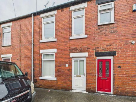 3 bedroom terraced house to rent - Photo 3