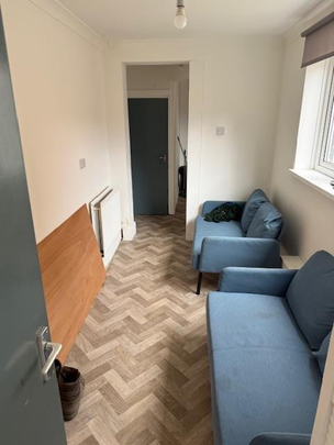 4 bedroom house share to rent - Photo 1