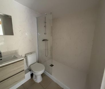 Location Appartement 2 pièces 51m² EU 76260 - Photo 2