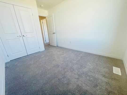 For Lease - 5 Worth Street, Stratford, Ontario - Photo 1