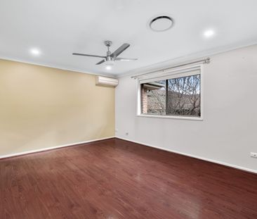 Nice and Bright 3 Bedroom Townhouse - Photo 6