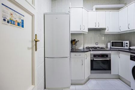 Calle de Palos de la Frontera, Madrid, Community of Madrid 28045 - Foto 4