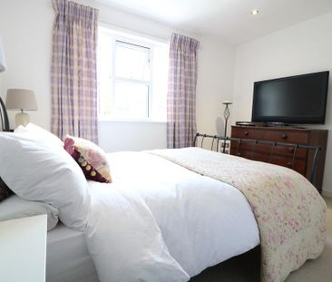 1 bedroom semi-detached house to rent - Photo 4