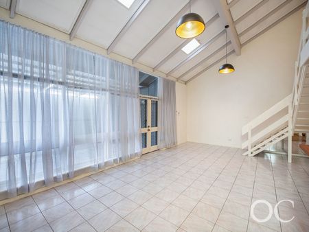 Open The Door To A Treasured City-Edge Haven on Vincent Street - Photo 3