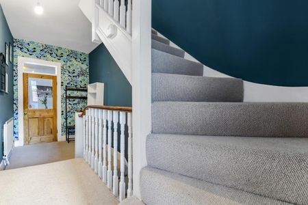 3 bedroom house to rent - Photo 2