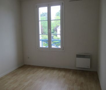 Location Appartement 2 pièces 42m² ST JEAN DE BRAYE 45800 - Photo 5