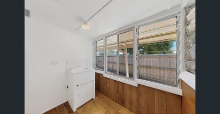 Cottage Living by the Sea - Photo 4