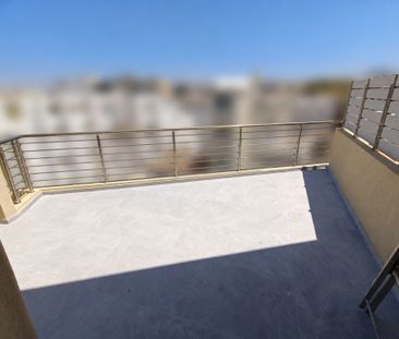 Ενοικιάζεται τριάρι διαμέρισμα μόνο για φοιτητές κέντρο Ηράκλειο Κρ... - Photo 2