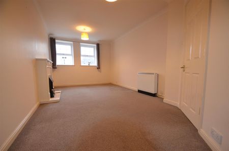 2 bedroom apartment - Photo 4