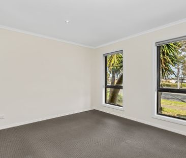 24 Mariposa Way, Tarneit. - Photo 6