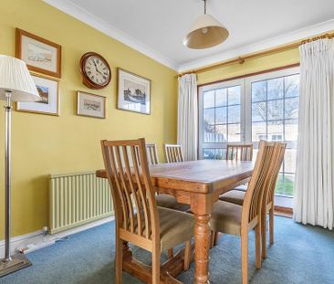 3 bedroom end of terrace house to rent - Photo 6