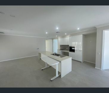 1/56 Catalina Dr, Lakelands, WA 6180 - Photo 5
