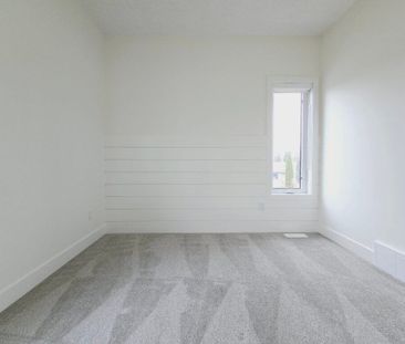 Edmonton Unfurnished duplex Rental in Spruce Avenue - Modern 3-Bedr... - Photo 5