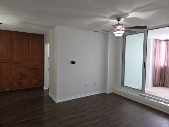 For Lease - 1625 Bloor Street Unit# 215, Mississauga, Ontario - Photo 1