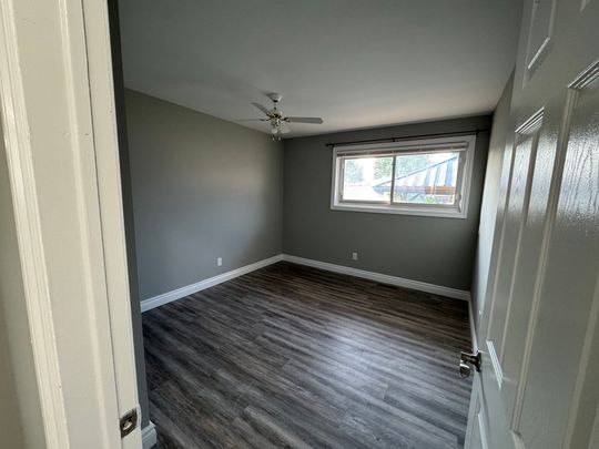 For Lease - 22 Archer Crescent, London South, Ontario - Photo 1