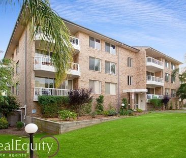 4/7 Mead Drive, Chipping Norton NSW 2170 - Apartment For Rent | Domain - Photo 2