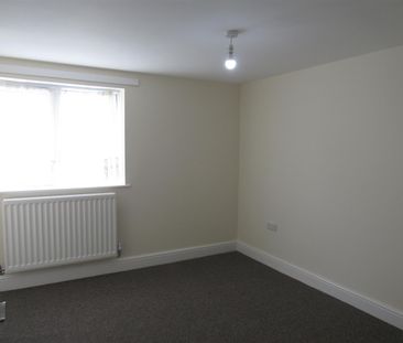 3 Station Road, Whittington, Oswestry - Photo 3