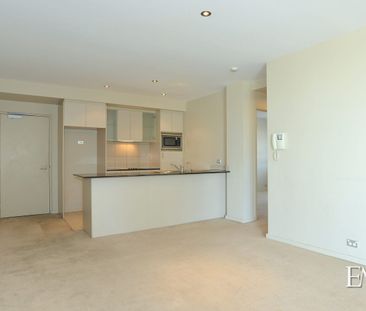Luxury Riverside Living - Photo 5